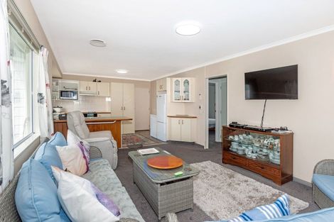 Photo of property in 6/690 Gladstone Road, Te Hapara, Gisborne, 4010