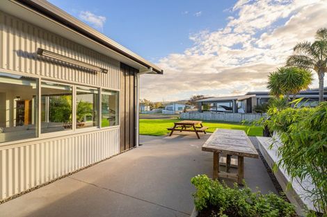 Photo of property in 20 Captain Wood Avenue, Whitianga, 3510