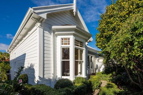 Photo of property in 163 Collingwood Street, Nelson, 7010