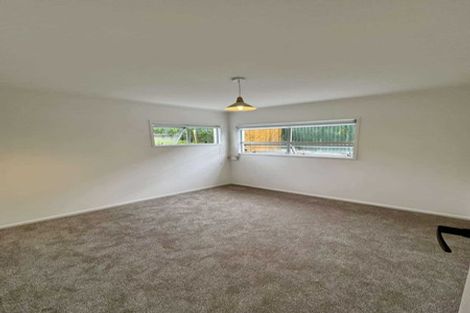 Photo of property in 3 Hartley Terrace, Massey, Auckland, 0614
