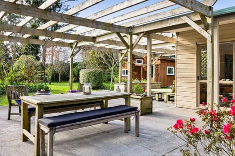 Photo of property in 164 Cross Road, Lepperton, New Plymouth, 4373