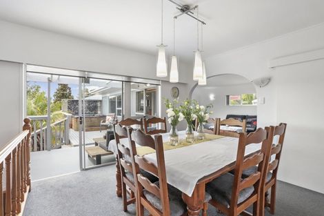 Photo of property in 6 Taioma Crescent, Te Atatu Peninsula, Auckland, 0610