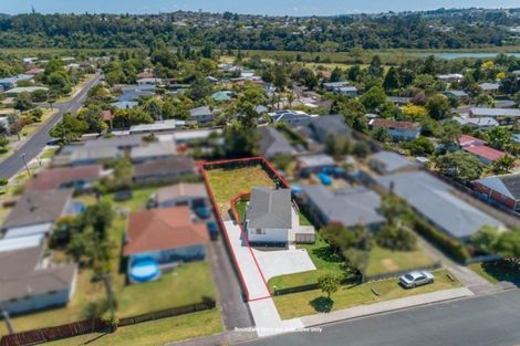 Photo of property in 111a Matipo Road, Mairangi Bay, Auckland, 0630
