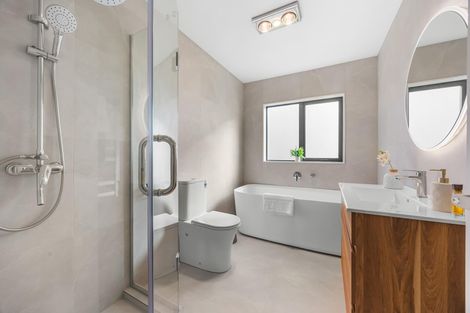Photo of property in 12 Nanjing Road, Pukekohe, 2120