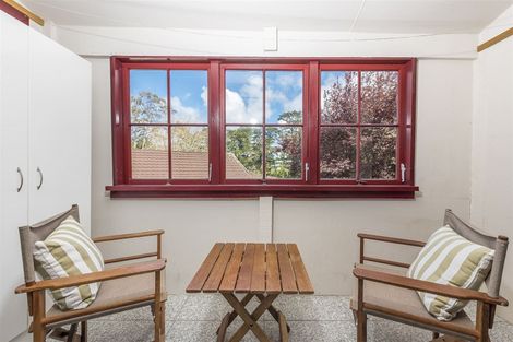 Photo of property in 23 Luckens Road, West Harbour, Auckland, 0618