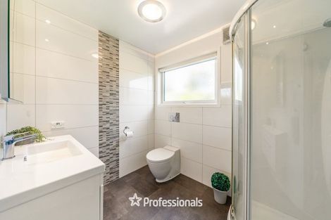 Photo of property in 13 Wilson Grove, Normandale, Lower Hutt, 5010
