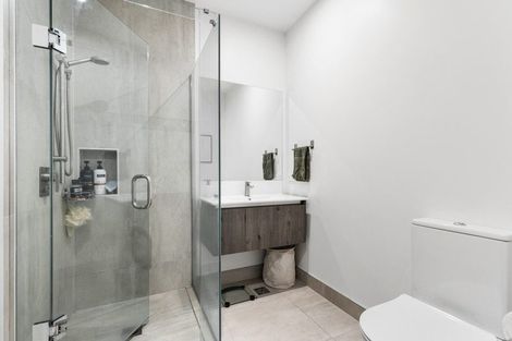 Photo of property in 4/28 Nevill Road, Hobsonville, Auckland, 0616