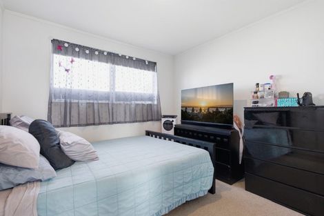 Photo of property in 30/31 Reynolds Place, Papamoa Beach, Papamoa, 3118