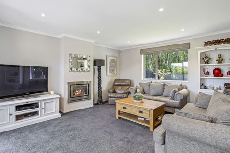 Photo of property in 215 Highsted Road, Casebrook, Christchurch, 8051