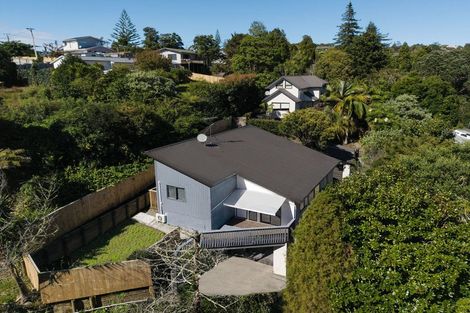 Photo of property in 168 Verbena Road, Birkdale, Auckland, 0626