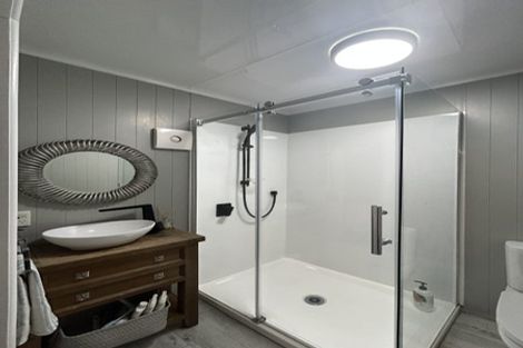 Photo of property in Avon Flats, 4/217 The Terrace, Wellington Central, Wellington, 6011