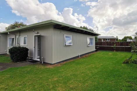 Photo of property in 3/39 Rathgar Road, Henderson, Auckland, 0610