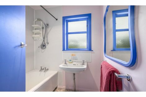 Photo of property in 27 Amundsen Grove, Stokes Valley, Lower Hutt, 5019