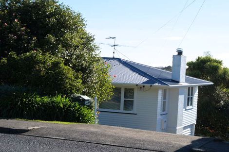 Photo of property in 50 Litten Road, Cockle Bay, Auckland, 2014