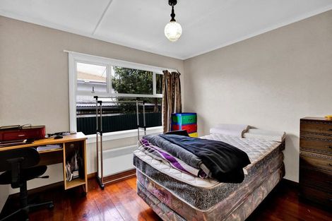 Photo of property in 21 Vogel Street, Hawera, 4610