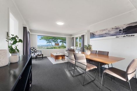 Photo of property in 1/177 Glenfield Road, Hillcrest, Auckland, 0627