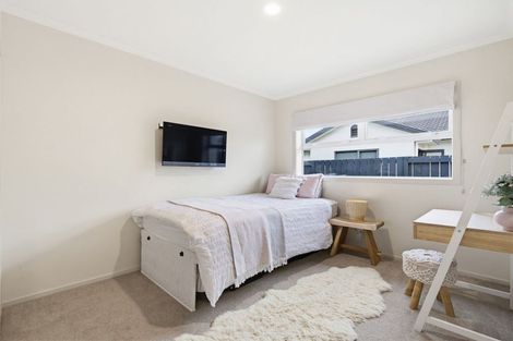 Photo of property in 636 Grenada Street, Papamoa Beach, Papamoa, 3118