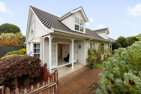 Photo of property in 56 Grosvenor Street, Cambridge, 3434