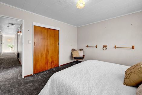 Photo of property in 3a Surrey Street, Hawera, 4610