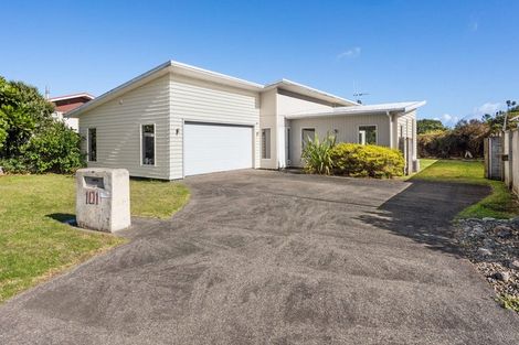 Photo of property in 101 Mountain View Terrace End, Otaki Beach, Otaki, 5512