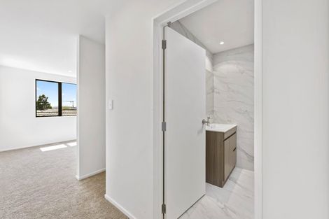 Photo of property in 128d Princes Street West, Pukekohe, 2120