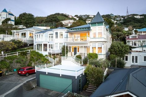Photo of property in 4 Baring Street, Oriental Bay, Wellington, 6011