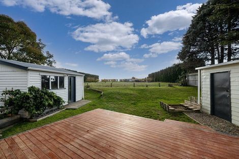 Photo of property in 97 Benmore Avenue, Cloverlea, Palmerston North, 4412