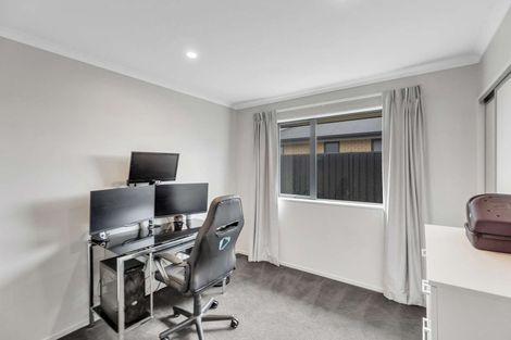 Photo of property in 14 Paroto Street, Kaiapoi, 7630