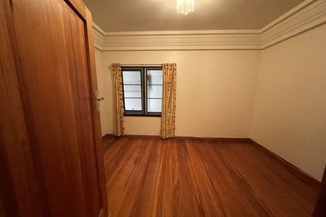 Photo of property in Westhaven Apartments, 11/127u Molesworth Street, Thorndon, Wellington, 6011