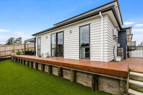 Photo of property in 7 Balthazar Road, Kumeu, 0810