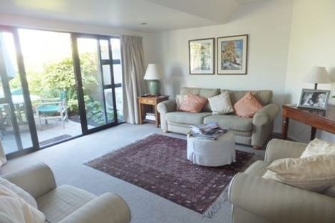 Photo of property in 12 Macmillan Avenue, Cashmere, Christchurch, 8022