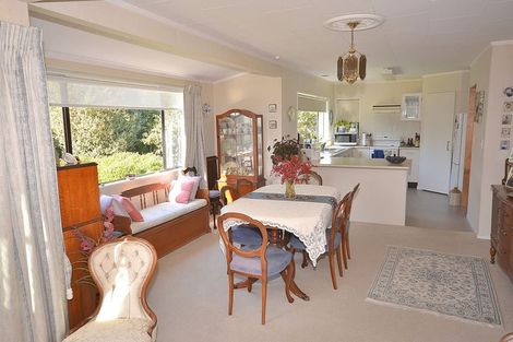 Photo of property in 1 Oak Bay, Waikanae, 5036
