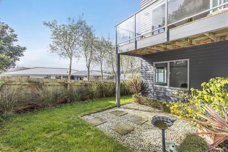 Photo of property in 24a Thimble Lane, Whitby, Porirua, 5024