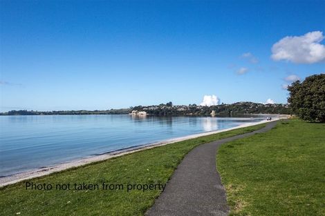 Photo of property in 18 Trevally Place, Snells Beach, 0920
