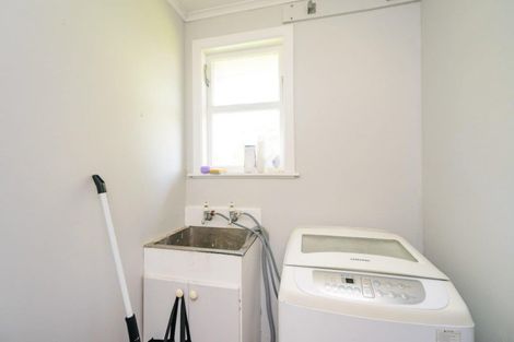 Photo of property in 10 Lewis Place, Highbury, Palmerston North, 4412