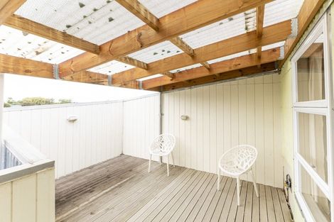 Photo of property in 7 Collins Street, Waipawa, 4210