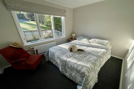 Photo of property in 19 Vista Crescent, Maoribank, Upper Hutt, 5018