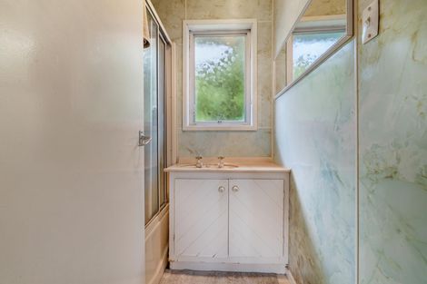 Photo of property in 42 Heybridge Street, Manurewa, Auckland, 2102