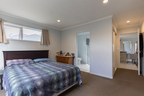 Photo of property in 32 Kendall View, Stoke, Nelson, 7011