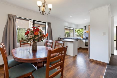 Photo of property in 8 Kestrel Avenue, Welcome Bay, Tauranga, 3112