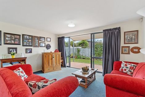 Photo of property in 67a Marlow Road, Aranui, Christchurch, 8061
