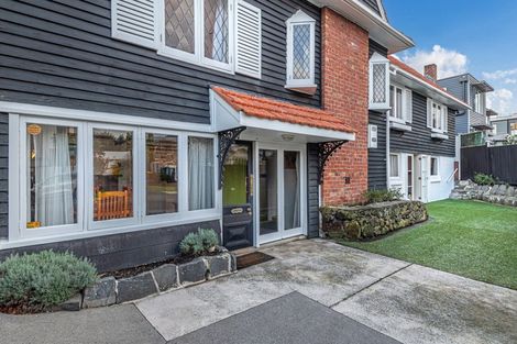 Photo of property in 38a/1 Norwood Road, Bayswater, Auckland, 0622