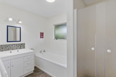 Photo of property in 9 Takitimu Street, Waitarere Beach, Levin, 5510