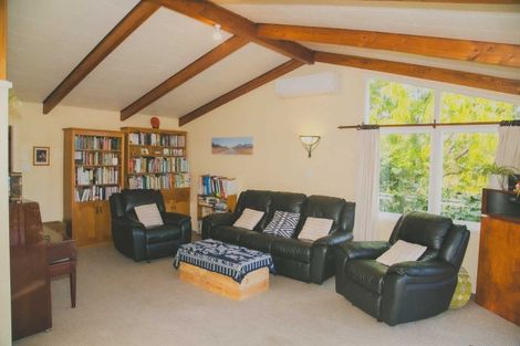 Photo of property in 12 Rakau Street, Havelock North, 4130