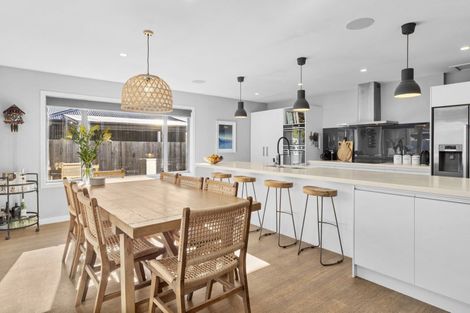 Photo of property in 10 Snowberry Street, Albert Town, Wanaka, 9305