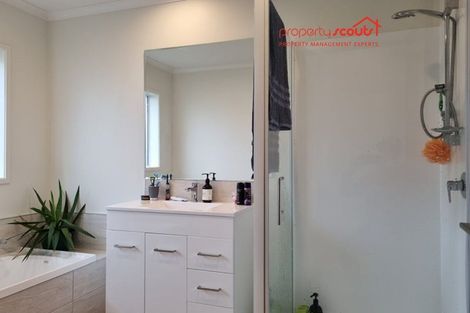 Photo of property in 50 Aratapu Street, Waitara, 4320