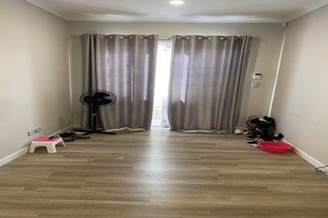 Photo of property in 2 Creggan Crescent, Flat Bush, Auckland, 2019