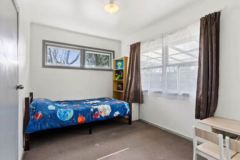 Photo of property in 3a Robertson Road, Ranui, Auckland, 0612