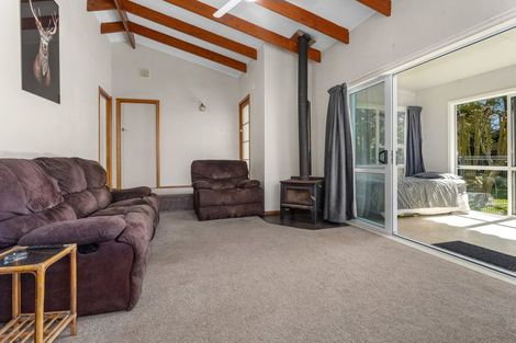 Photo of property in 81 College Road, Edgecumbe, 3120