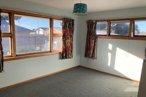 Photo of property in 5 Marriotts Road, North New Brighton, Christchurch, 8083
